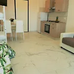Saturnotel & Family Suite