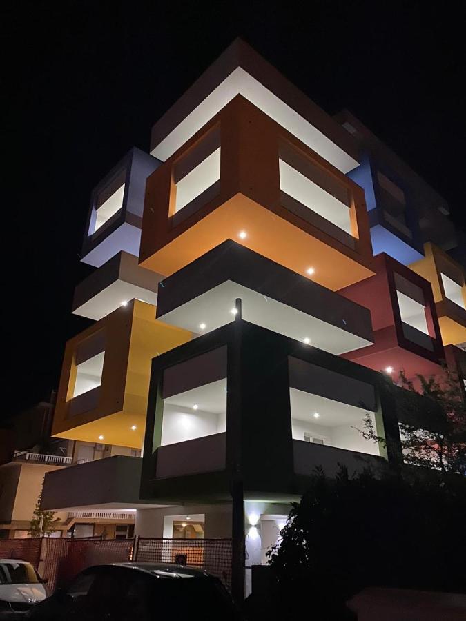 Saturnotel & Family Aparthotel